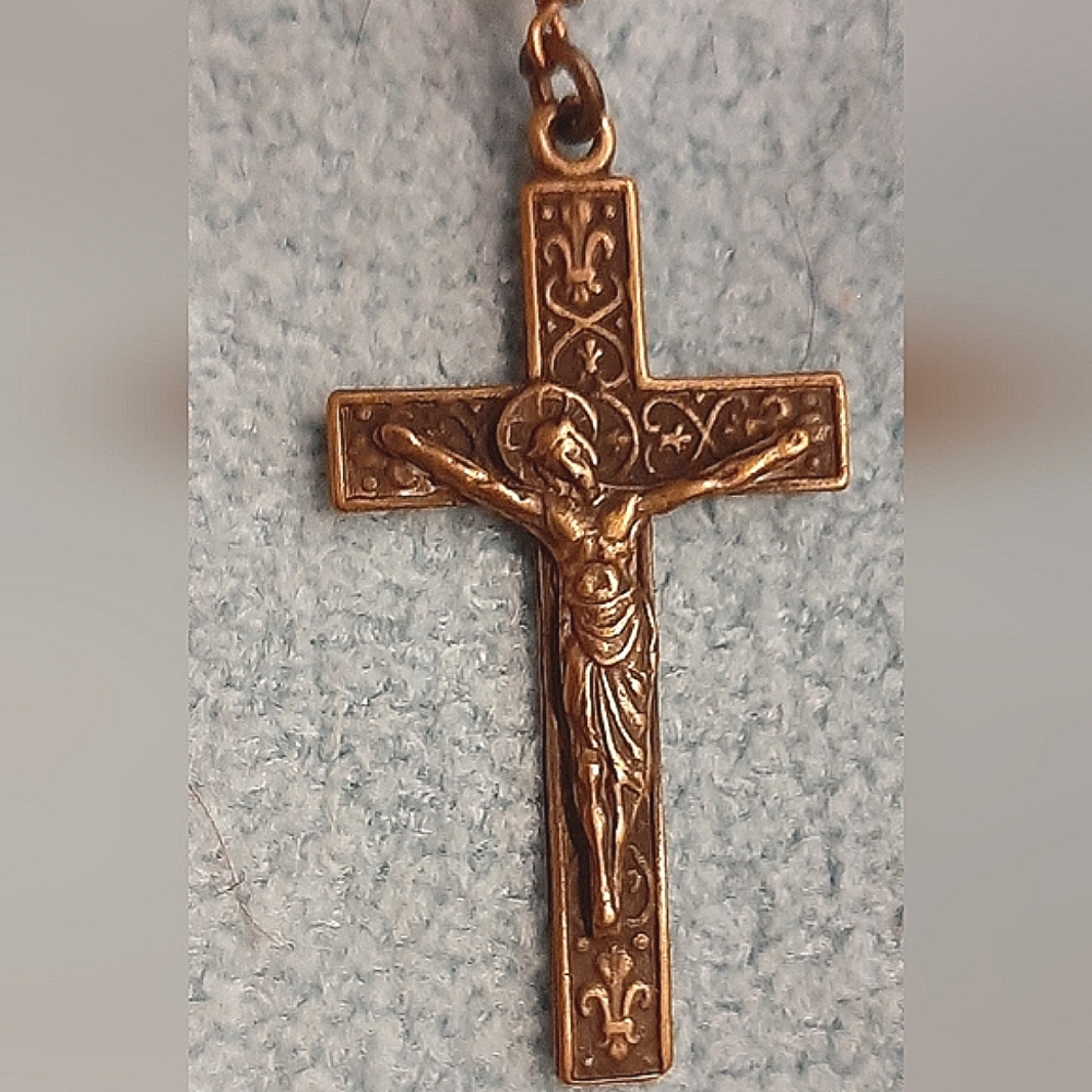 ✨️VIRGINS SAINTS & ANGELS✨️Long Necklace w/ Cross Charm